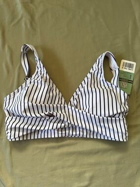 Shekini Swim top  Striped White & Black size S